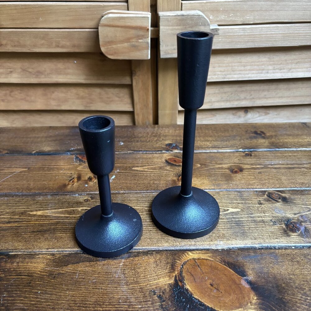 Set of 2 Black Metal Taper Candle Holders – Modern Minimalist Decor